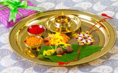 Raksha Bandhan 2026: क्या चंद्र ग्रहण पर लगेगा सूतक? जानें राखी बांधने का सही समय और नियम