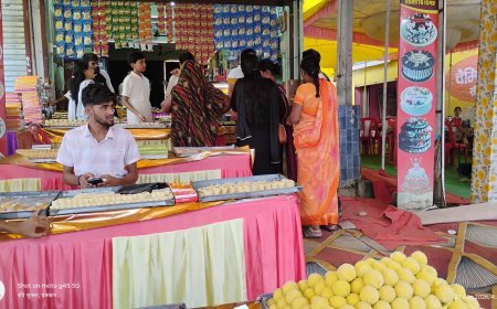 रक्षाबंधन 2026: मड़वास बाजार में उमड़ी भीड़, राखी-मिठाई की दुकानों पर रौनक, महंगाई ने डाली असर