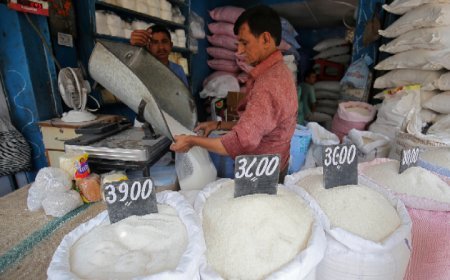 राहत भरी खबर! 8 दिन की तेजी के बाद सस्ती हुई चीनी, ₹91 प्रति क्विंटल गिरे दाम
