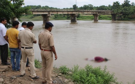 Son River Sidhi News: सोन नदी में बहता मिला अज्ञात महिला का शव, मचा हड़कंप