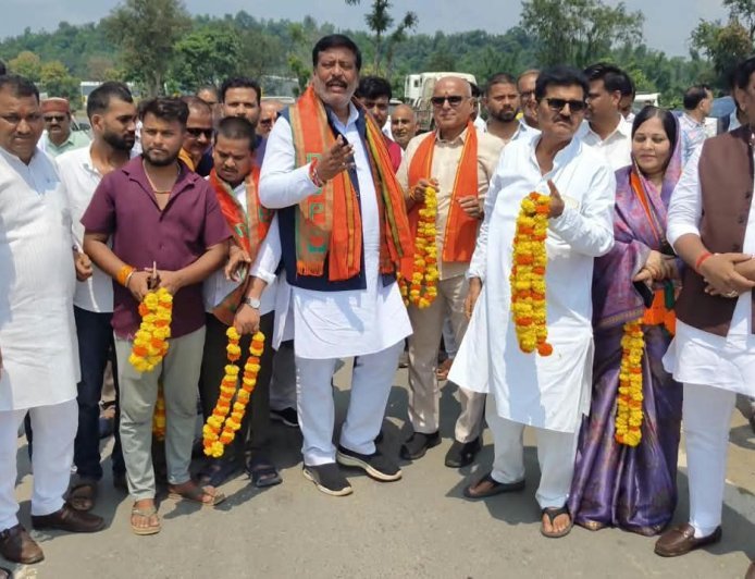 सेवा संकल्प अभियान के तहत सीधी पहुंची ‘सेवा ज्योति कलश यात्रा’, मंत्री,सांसद और विधायक ने किया स्वागत