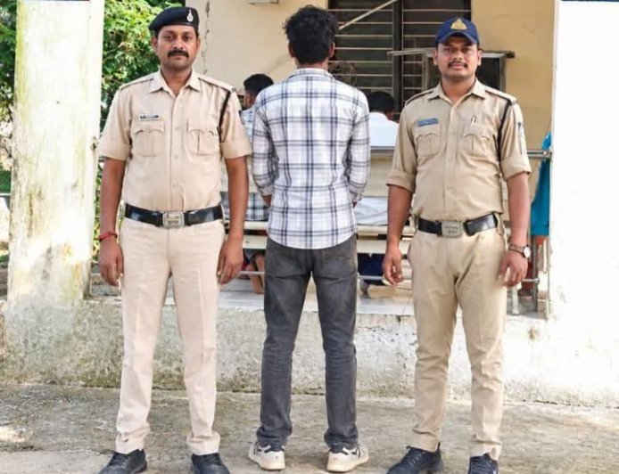 सीधी: शादी का झांसा देकर दुष्कर्म के मामले में फरार आरोपी गिरफ्तार
