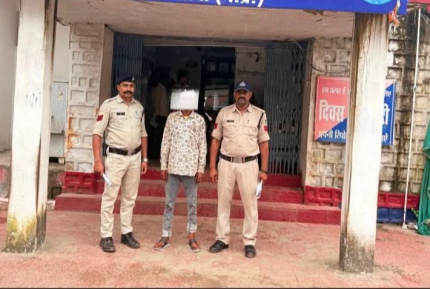 Sidhi News: दुर्गा मंदिर में हुई चोरी का पुलिस ने किया खुलासा: आरोपी गिरफ्तार,सोने चांदी का सामान बरामद