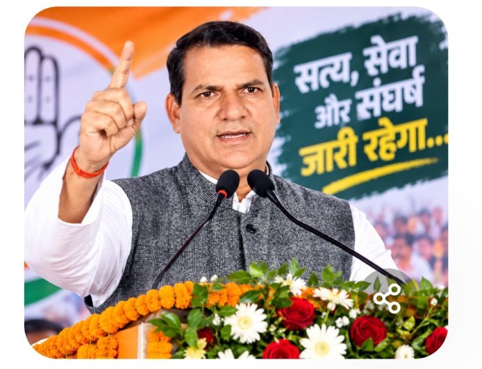 सोनांचल बस स्टैंड से बसों संचालन बंद होने से छोटे व्यापारियों की आजीविका पर मंडराया संकट- प्रदीप सिंह दीपू