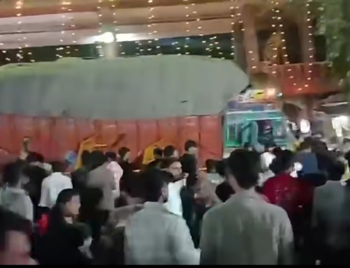Gwalior Sheetla Mata Temple Accident: शीतला माता मंदिर के पास भीषण हादसा: ट्रक ने श्रद्धालुओं को रौंदा, 12 की मौत, 70 से ज्यादा घायल