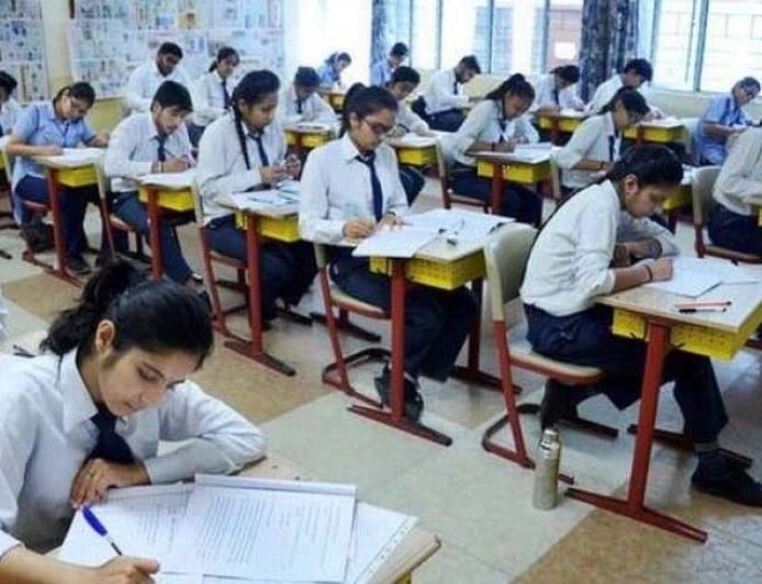 MP Board Exam 2026-27: एमपी बोर्ड 10वीं-12वीं के परीक्षा पैटर्न में बड़ा  बदलाव,इन सवालों में नहीं मिलेगा विकल्प,यहां जान लें पूरी डिटेल