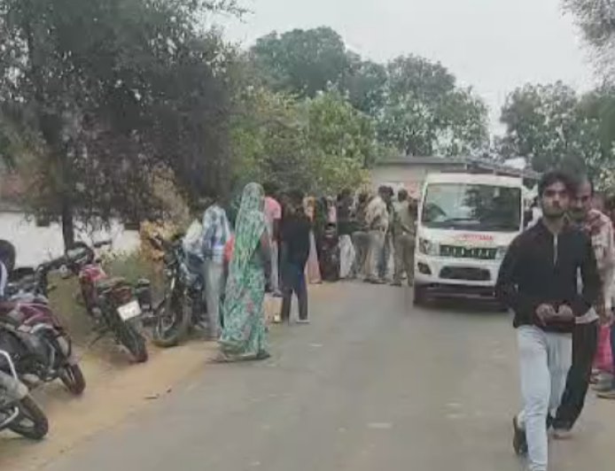 Sidhi,Madwas News: कुसमी-महखोर मुख्य मार्ग पर भीषण सड़क हादसा, पिता की मौत, बेटी गंभीर रूप से घायल