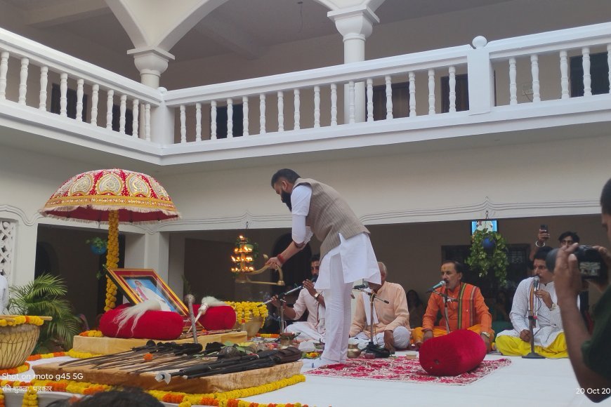 मड़वास गढ़ी में वैदिक मंत्रोच्चार के साथ गद्दी और शस्त्र पूजन, दशहरा मिलन समारोह में दूर दराज से आए गणमान्य अतिथि,VIDEO